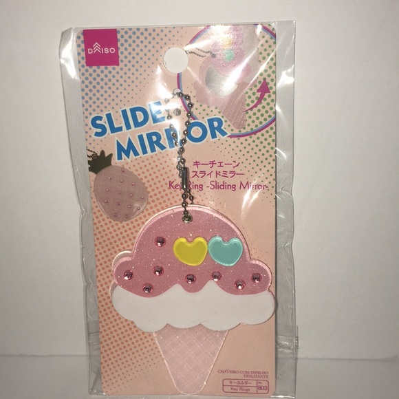 Key Ring Sliding Mirror - Picture 2 of 5